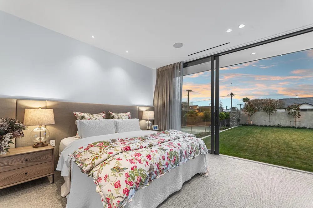 Photos of 24 Holmwood Road