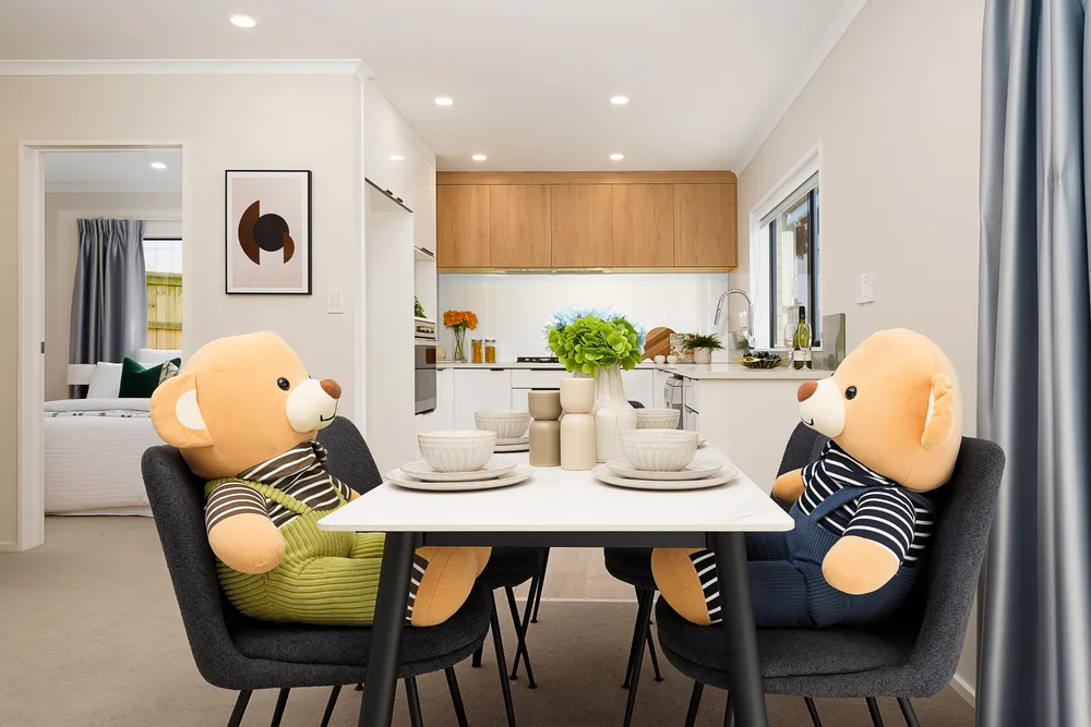 Photos of 1175A Dominion Road
