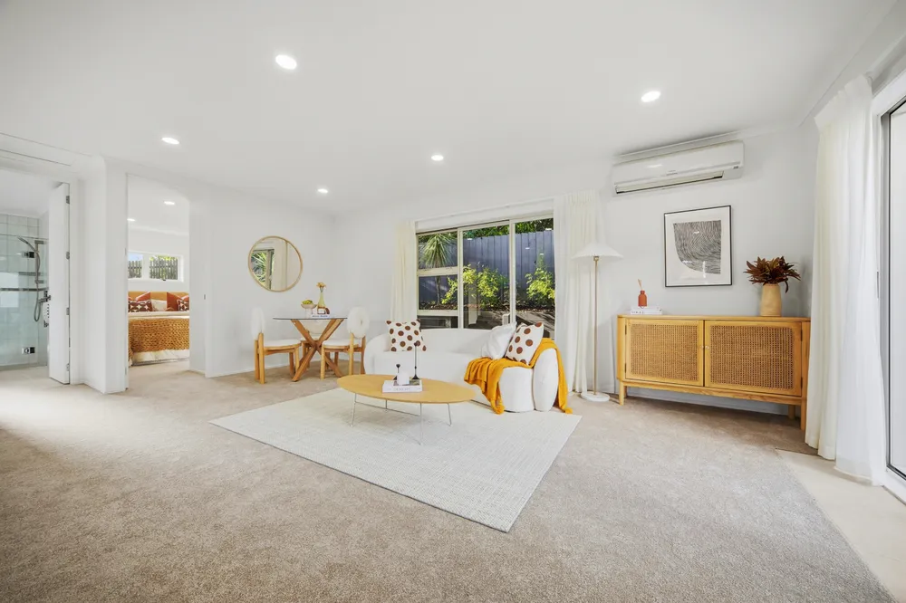 Photos of 32 Pukatea Avenue