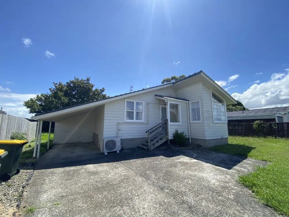 Photos of 27 Royal Arch Place