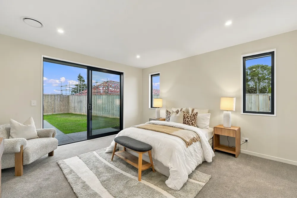Photos of 24 Kopper Crescent