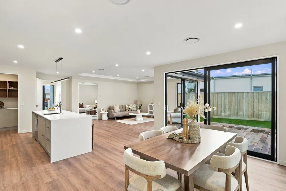 Photos of 24 Kopper Crescent