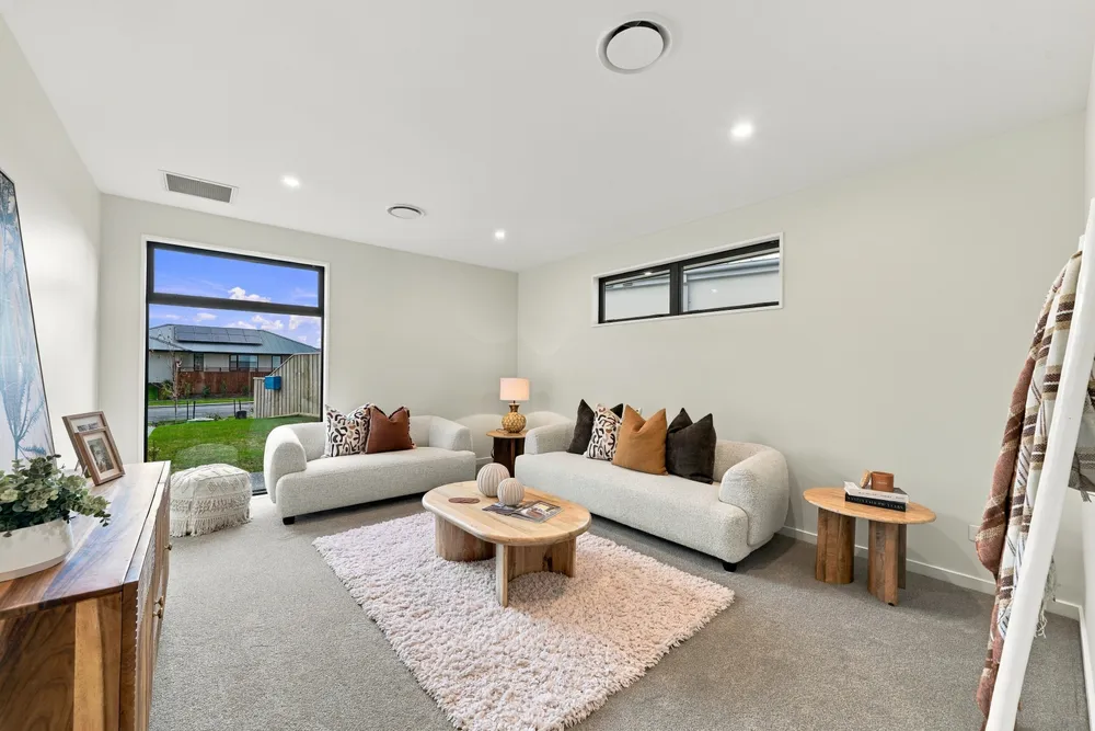 Photos of 24 Kopper Crescent