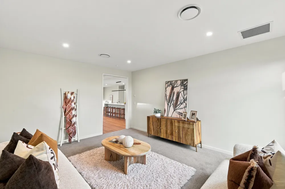 Photos of 24 Kopper Crescent