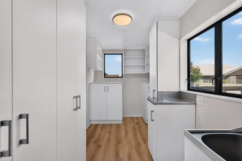 Photos of 32 Auckland Road