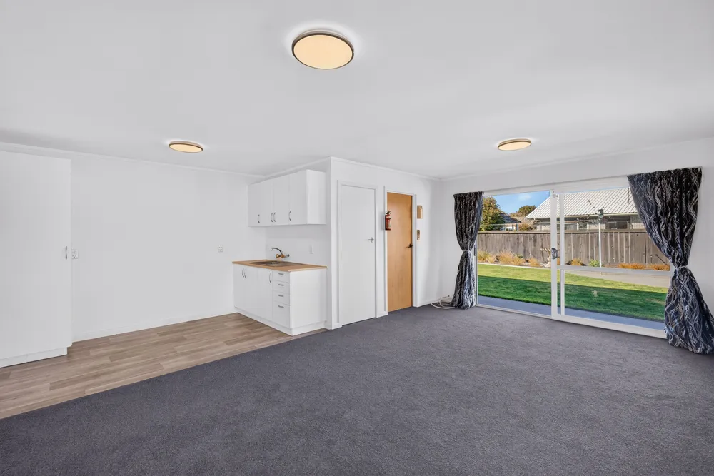 Photos of 32 Auckland Road