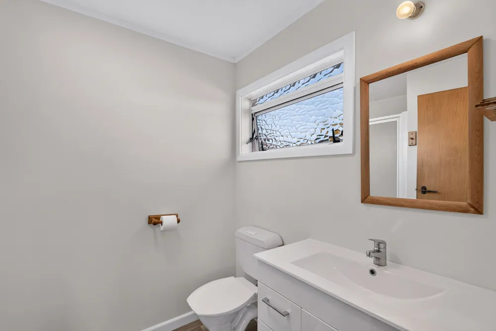 Photos of 32 Auckland Road