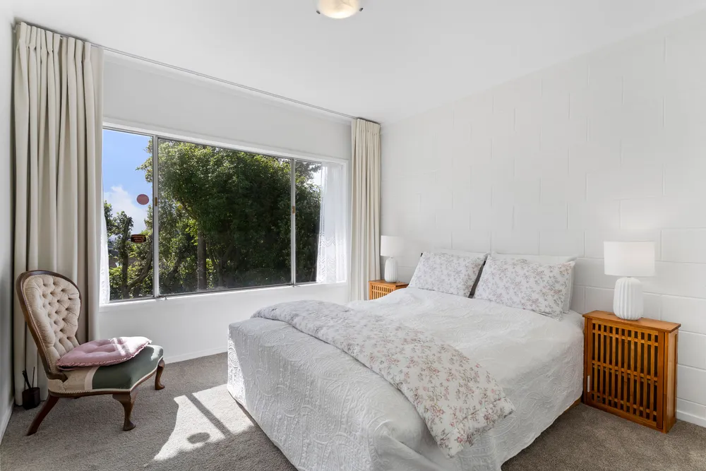 Photos of 25 Coromandel Crescent