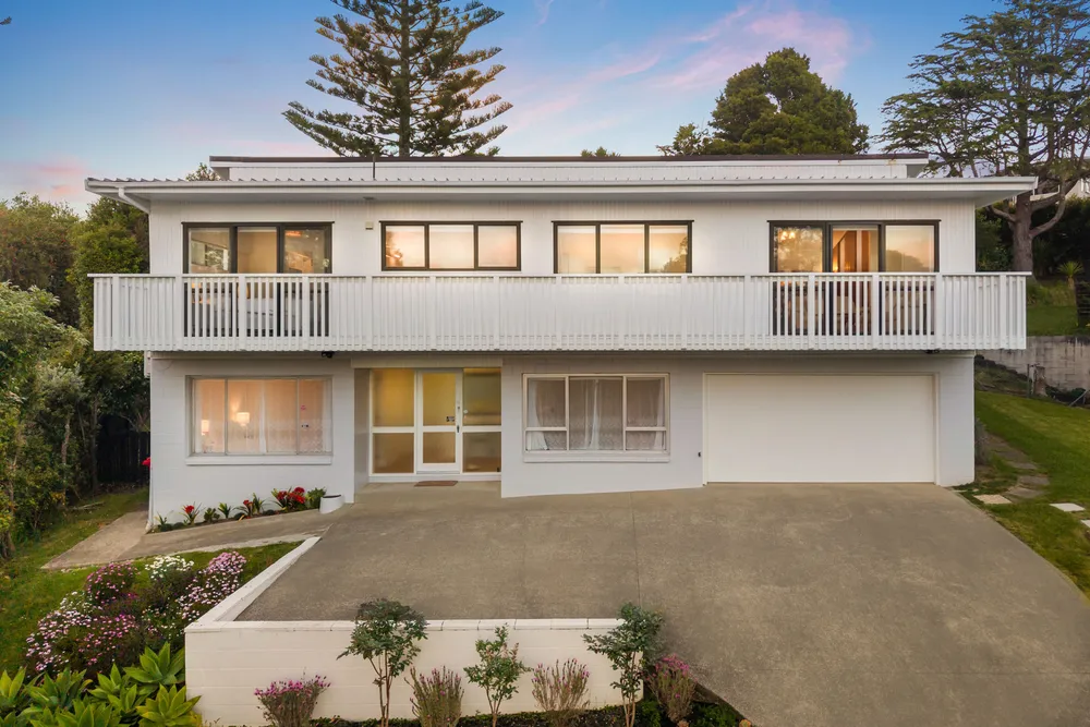 Photo of 25 Coromandel Crescent, Mairangi Bay