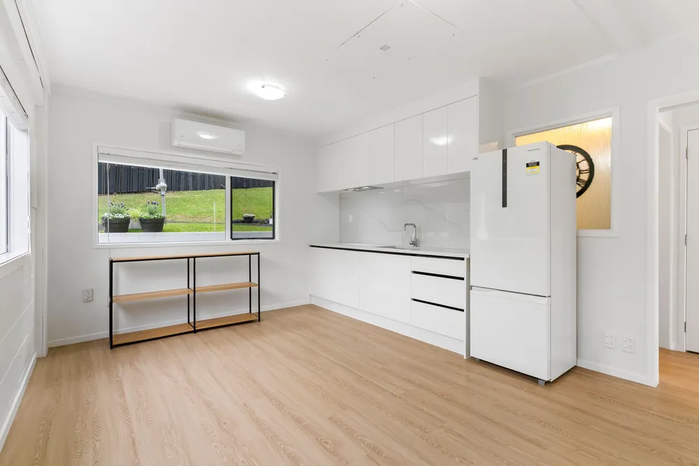 Photos of 25 Coromandel Crescent