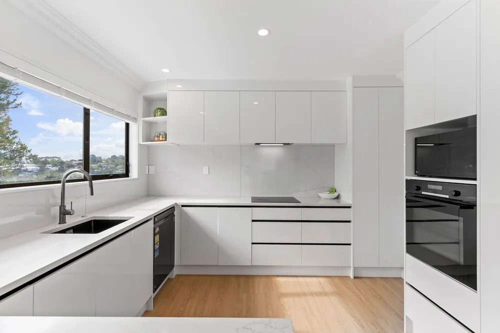 Photos of 25 Coromandel Crescent