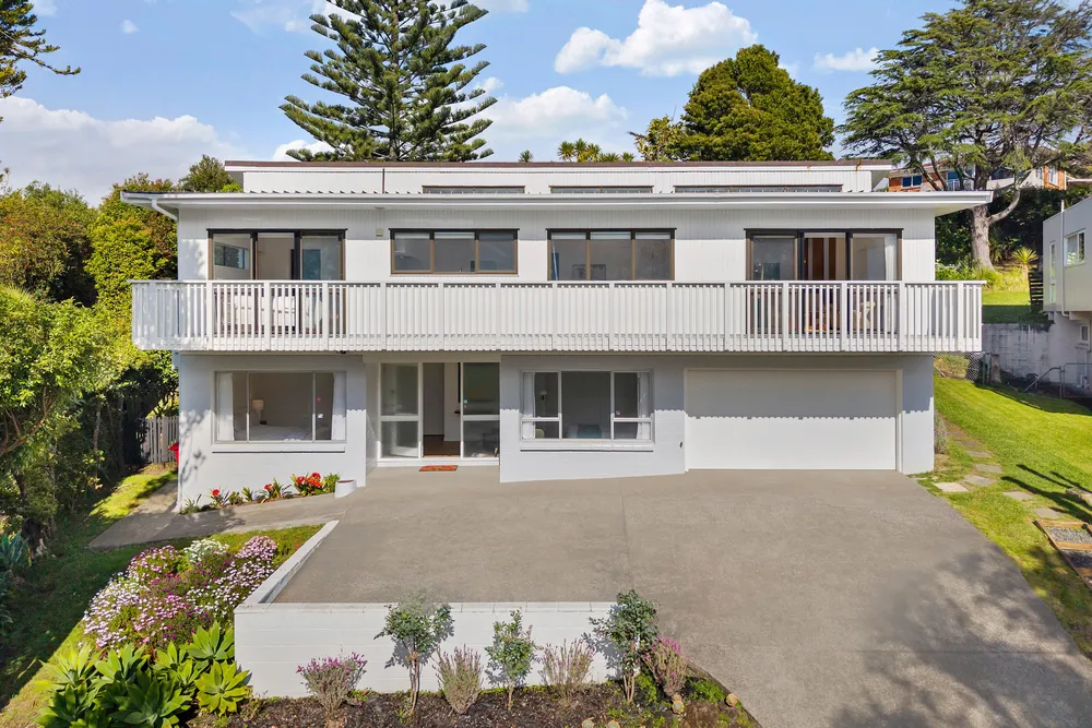 Photo of 25 Coromandel Crescent, Mairangi Bay