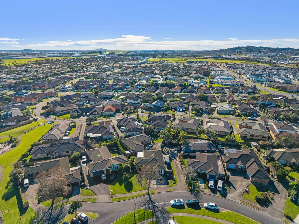 Photos of 27 Teelin Place