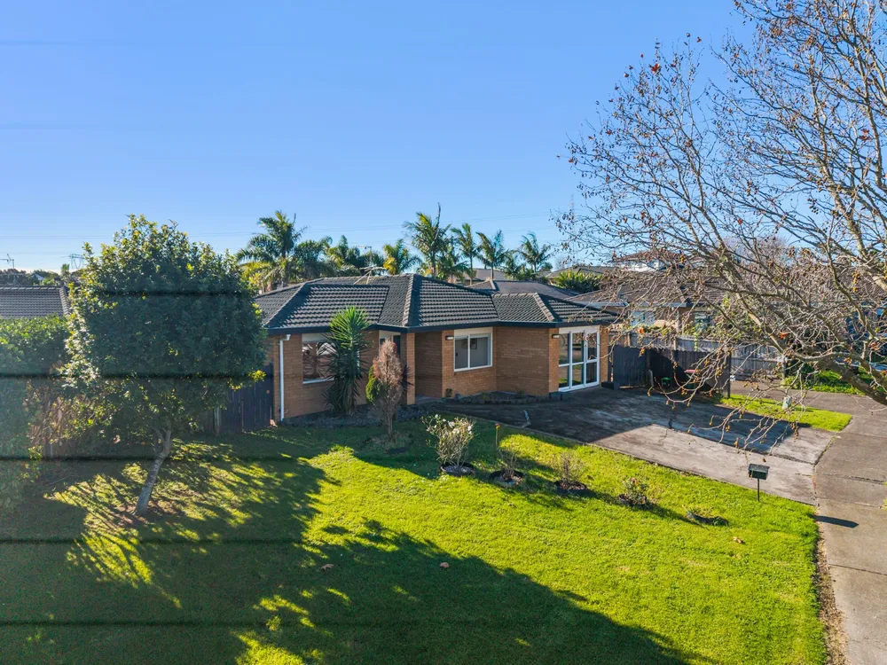 Photos of 27 Teelin Place