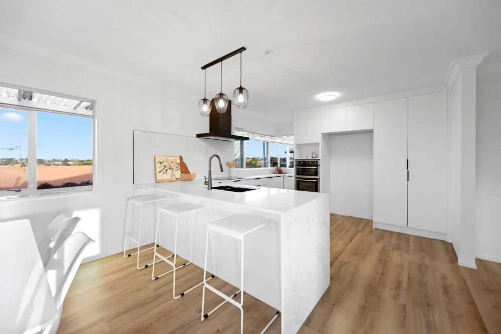 Photos of 33 Bartholomew Drive