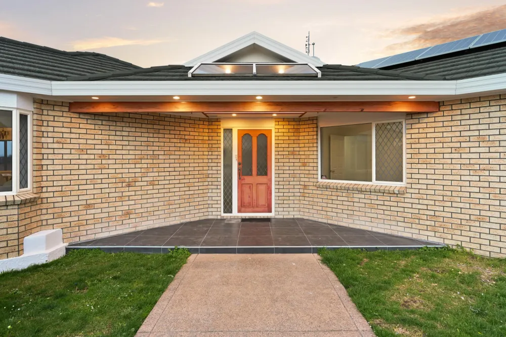 Photos of 33 Bartholomew Drive