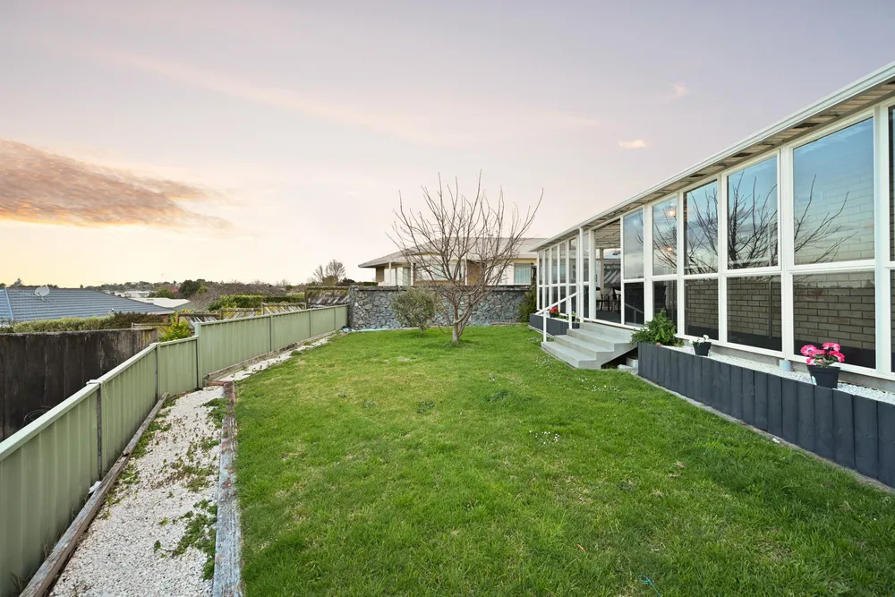 Photos of 33 Bartholomew Drive