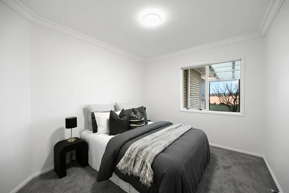 Photos of 33 Bartholomew Drive
