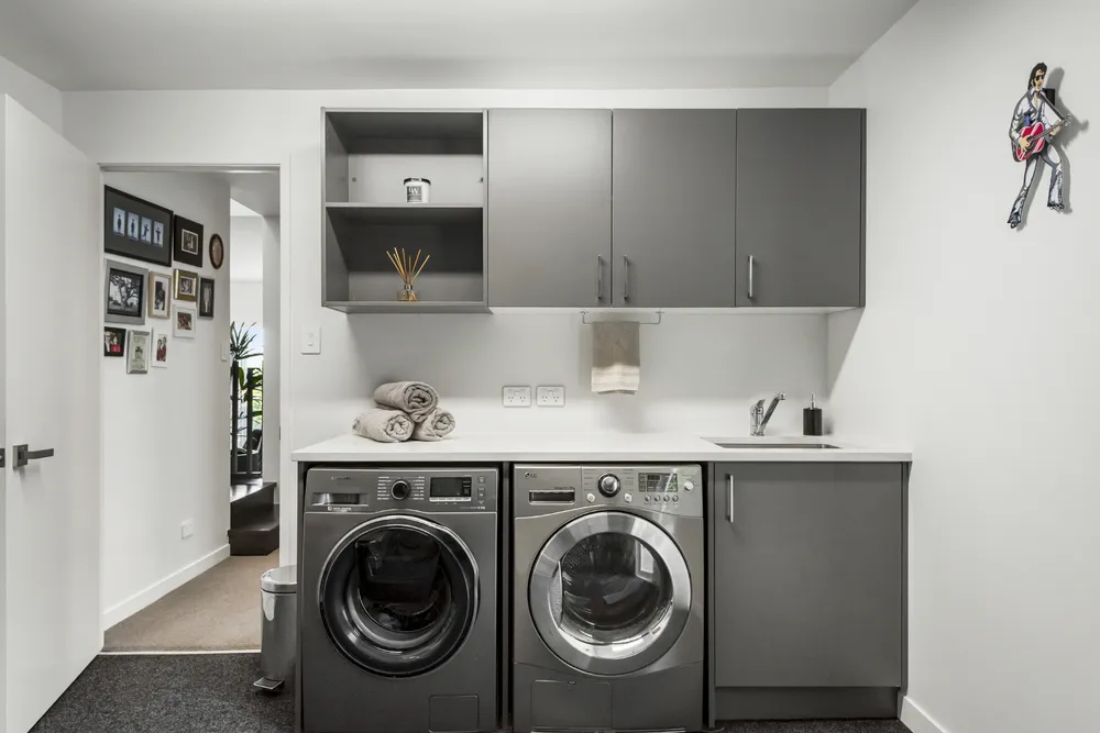 Photos of 3/30A Walter Street