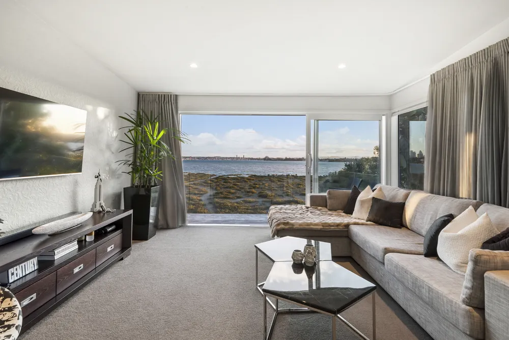 Photos of 3/30A Walter Street