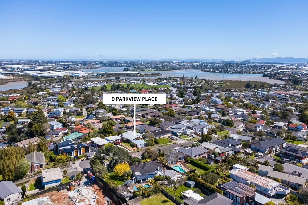 Photos of 9 Parkview Place