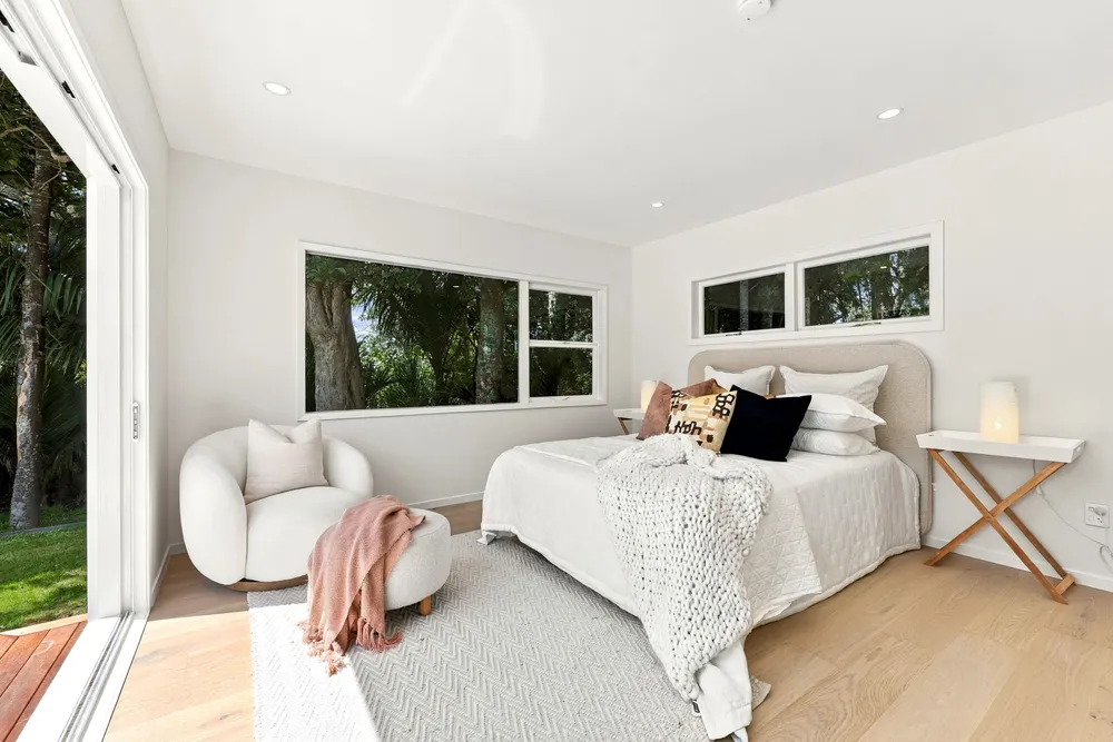 Photos of 24 Arcadia Crescent