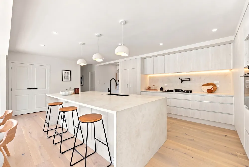 Photos of 24 Arcadia Crescent