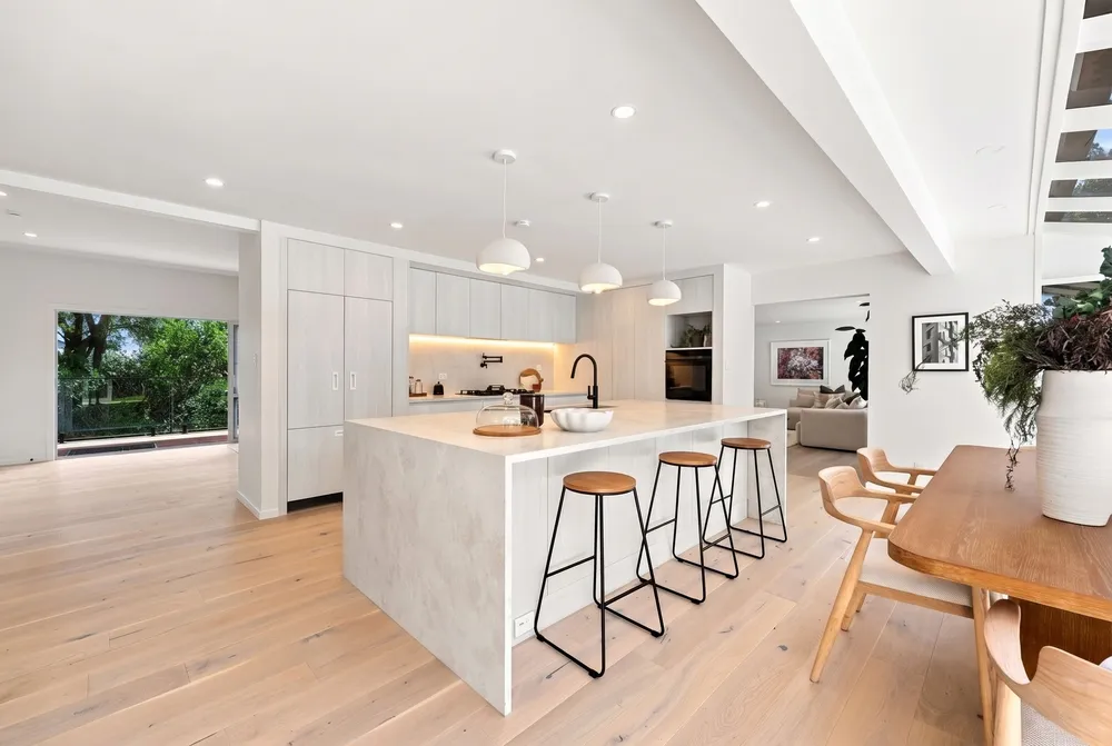 Photos of 24 Arcadia Crescent