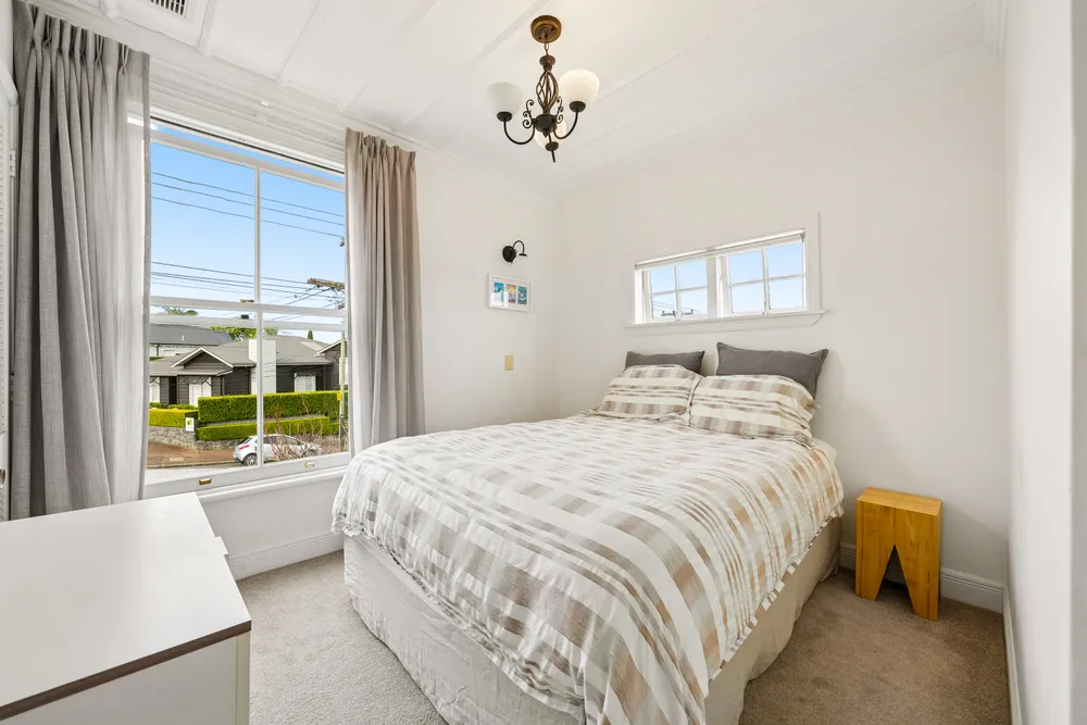 Photos of 91 Brighton Road