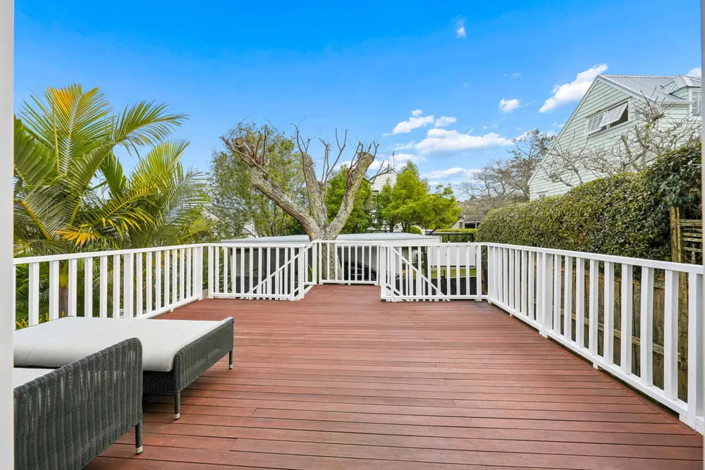 Photos of 91 Brighton Road