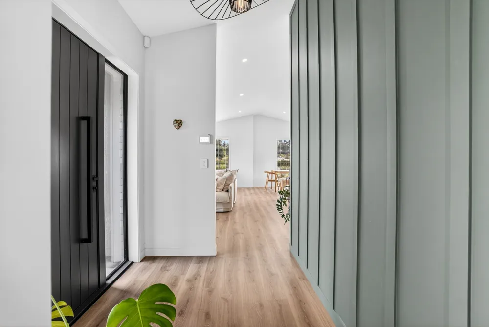 Photos of 2 Arohaina Avenue