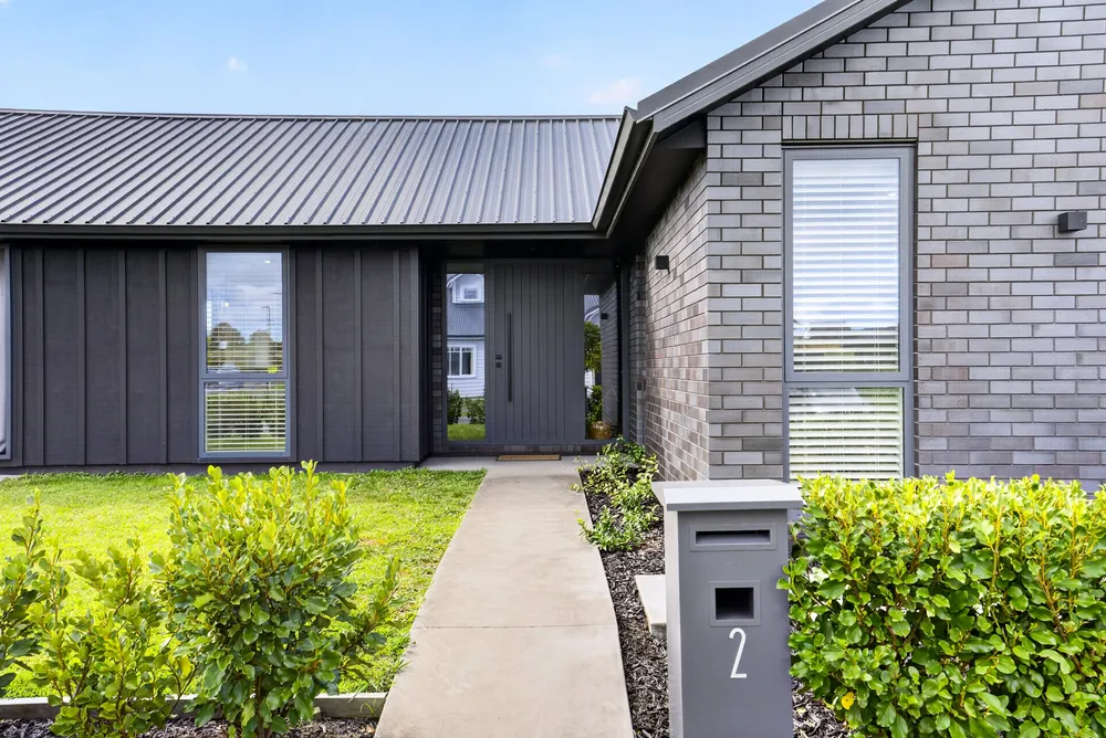 Photos of 2 Arohaina Avenue