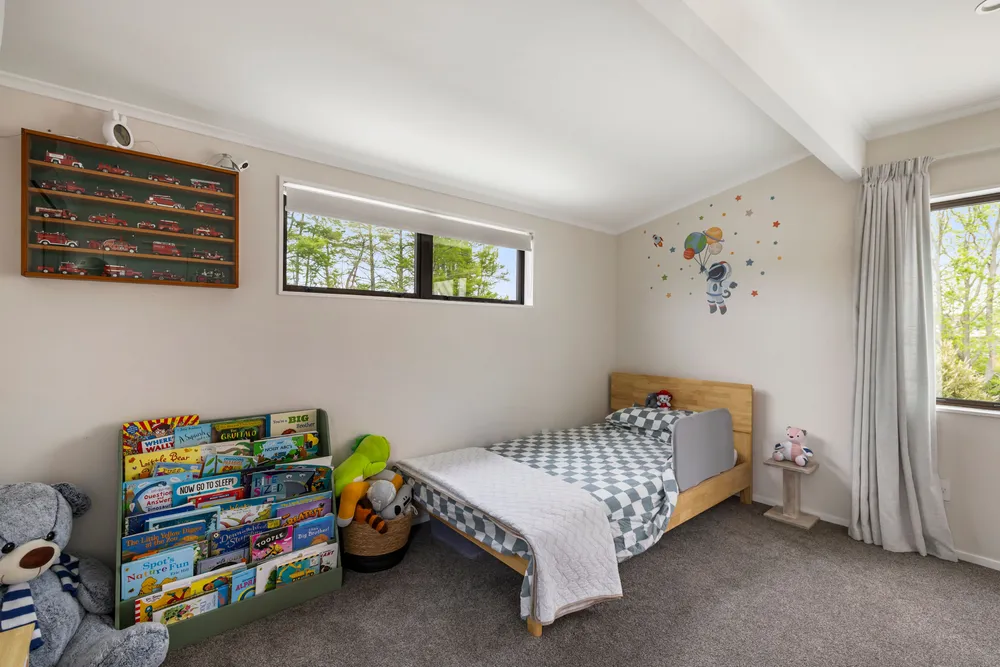 Photos of 2/214 Moore Street
