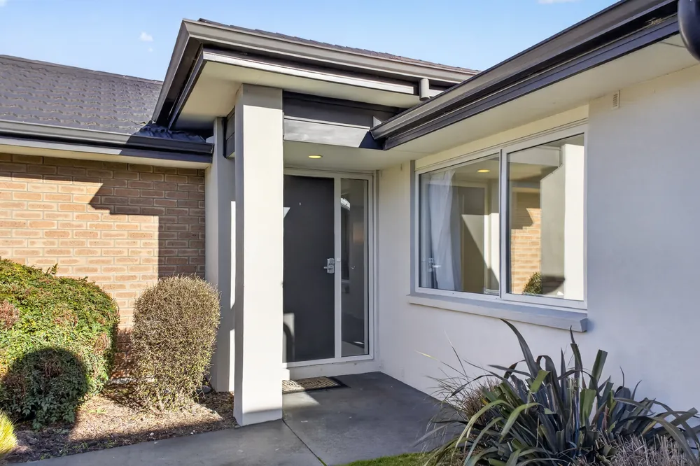 Photos of 14 Tosland Street