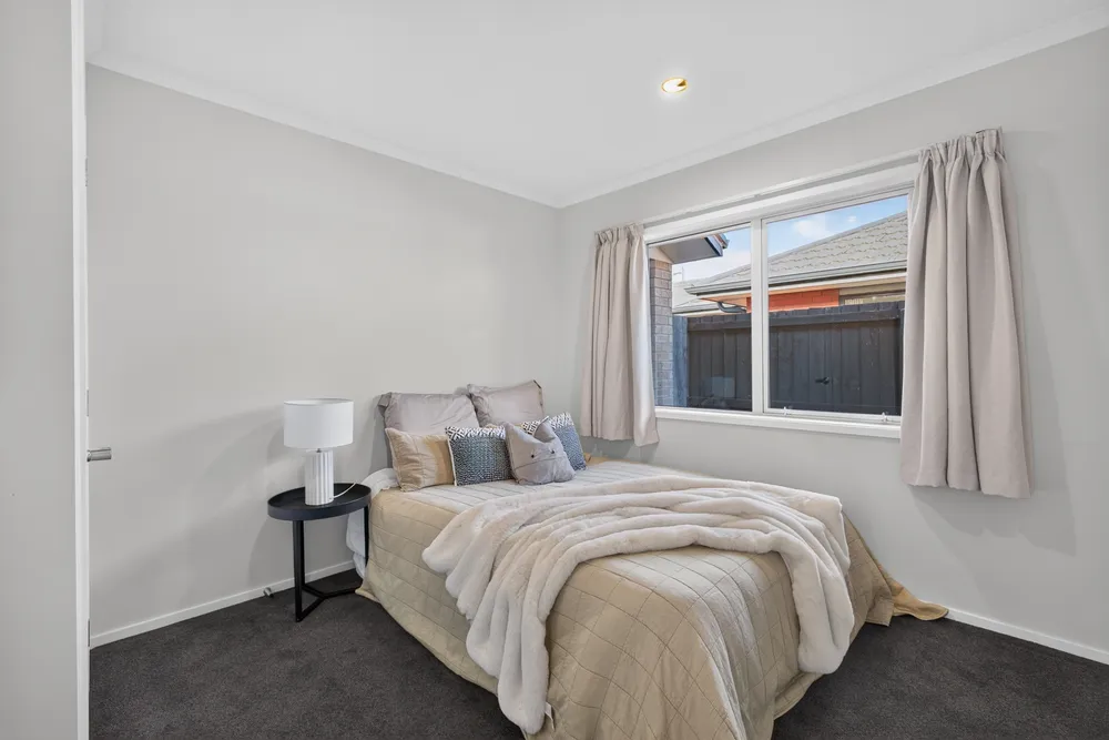 Photos of 14 Tosland Street
