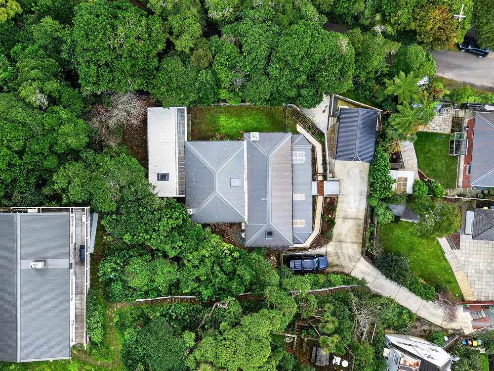 Photos of 283A Muritai Road