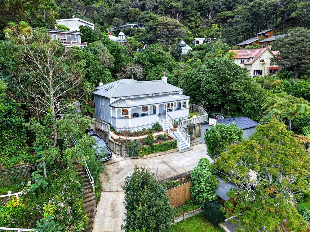 Photos of 283A Muritai Road