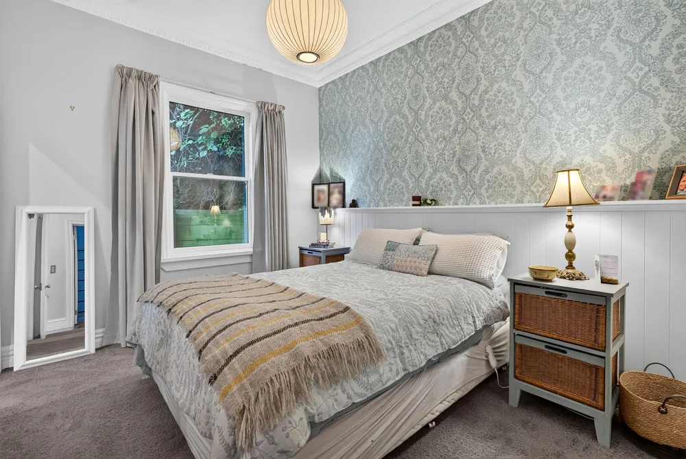 Photos of 283A Muritai Road
