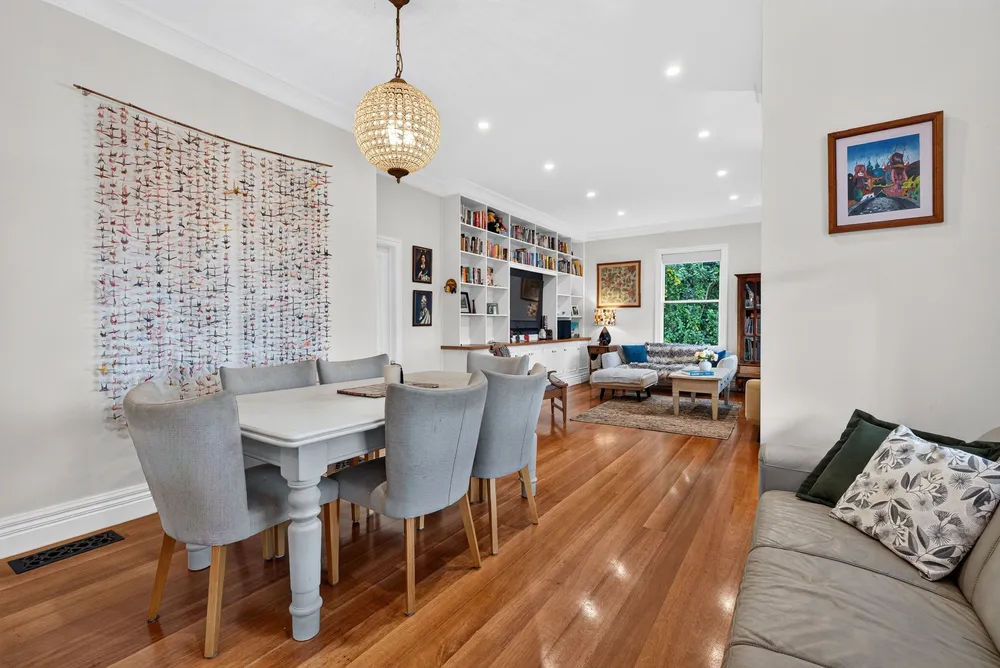 Photos of 283A Muritai Road