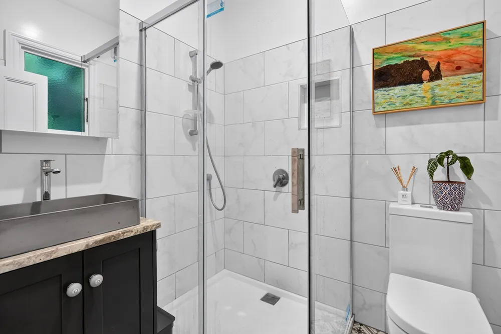 Photos of 283A Muritai Road