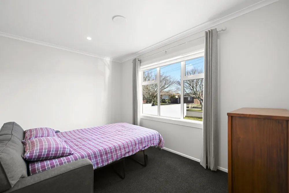 Photos of 57 Masefield Drive