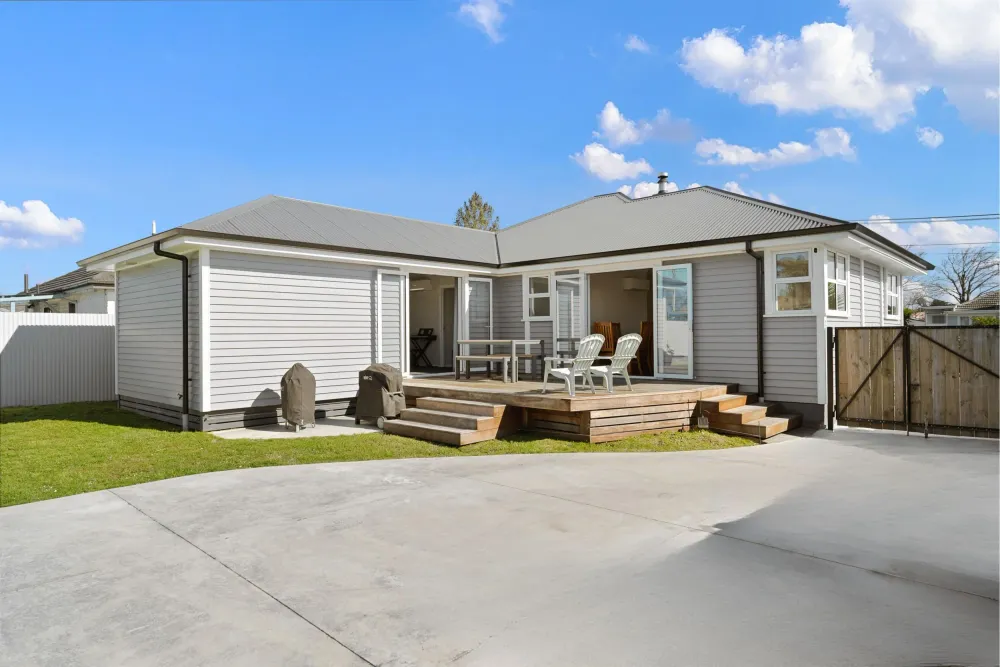 Photos of 57 Masefield Drive
