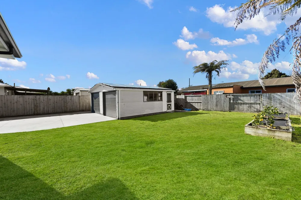 Photos of 57 Masefield Drive