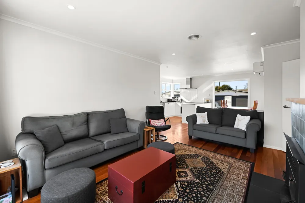 Photos of 57 Masefield Drive