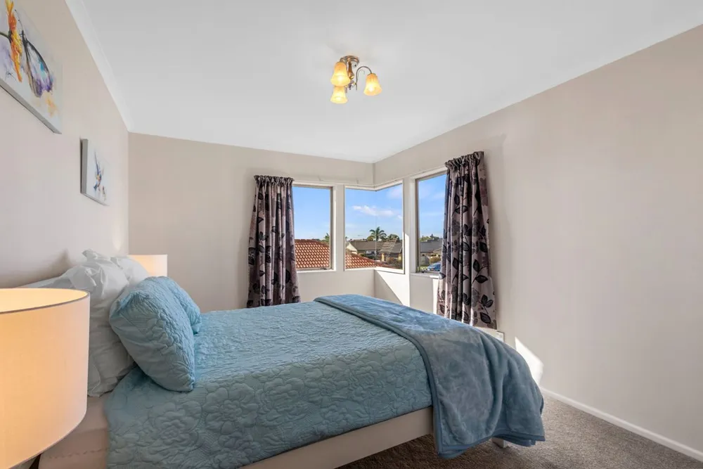 Photos of 40 Fahey Avenue