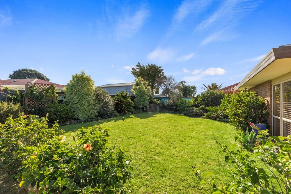 Photos of 40 Fahey Avenue