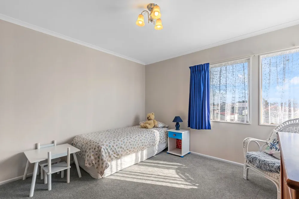 Photos of 40 Fahey Avenue