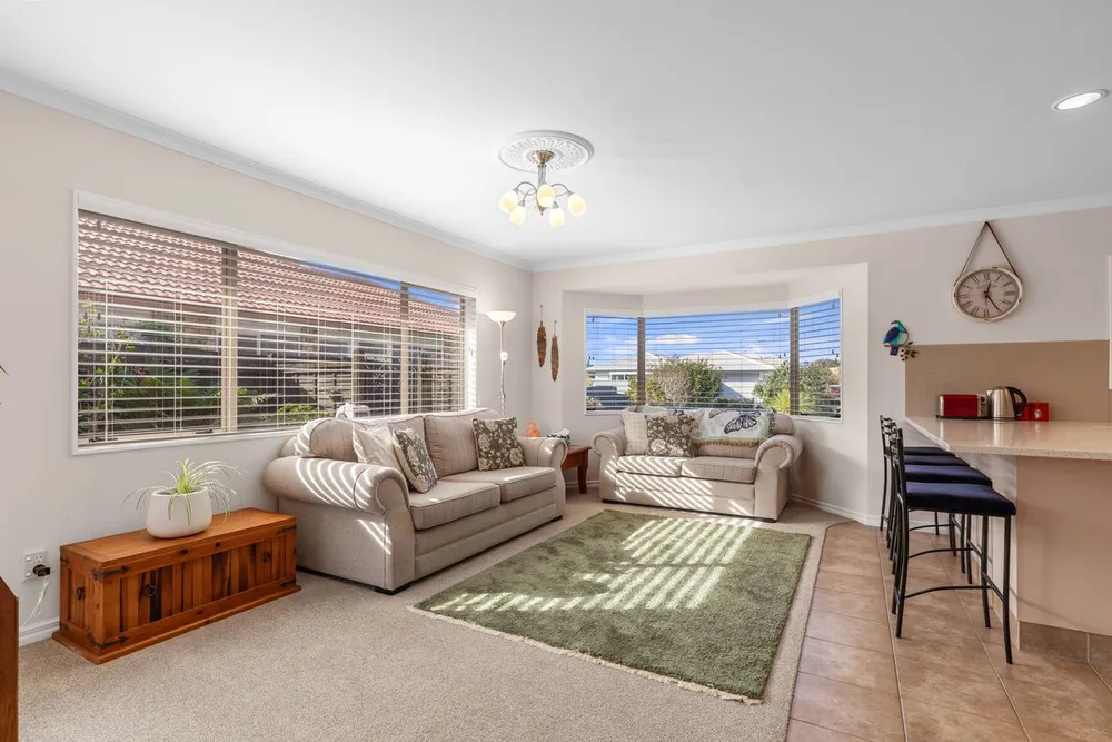 Photos of 40 Fahey Avenue