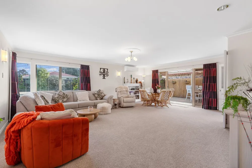 Photos of 40 Fahey Avenue