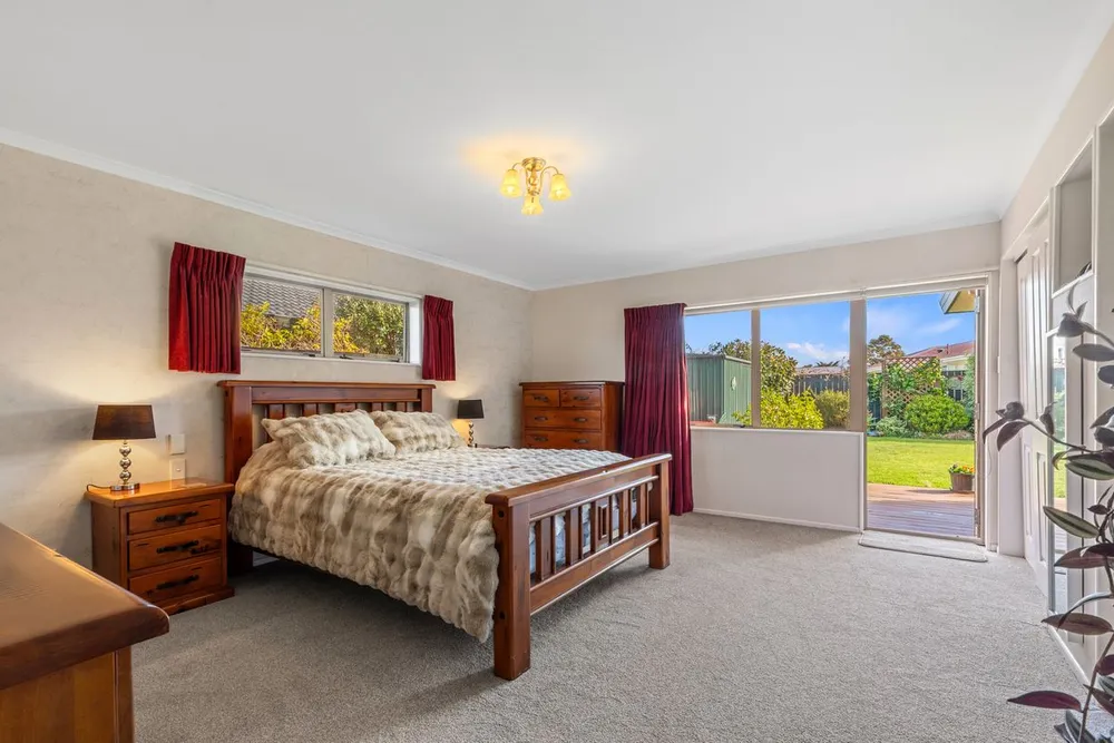 Photos of 40 Fahey Avenue